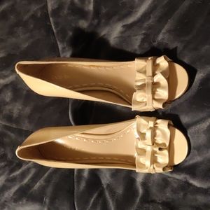 Enzo Angiolini heels size 9M